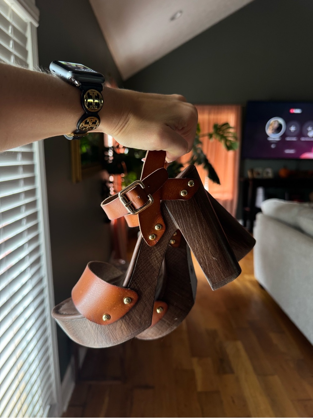 Mossimo platform heels